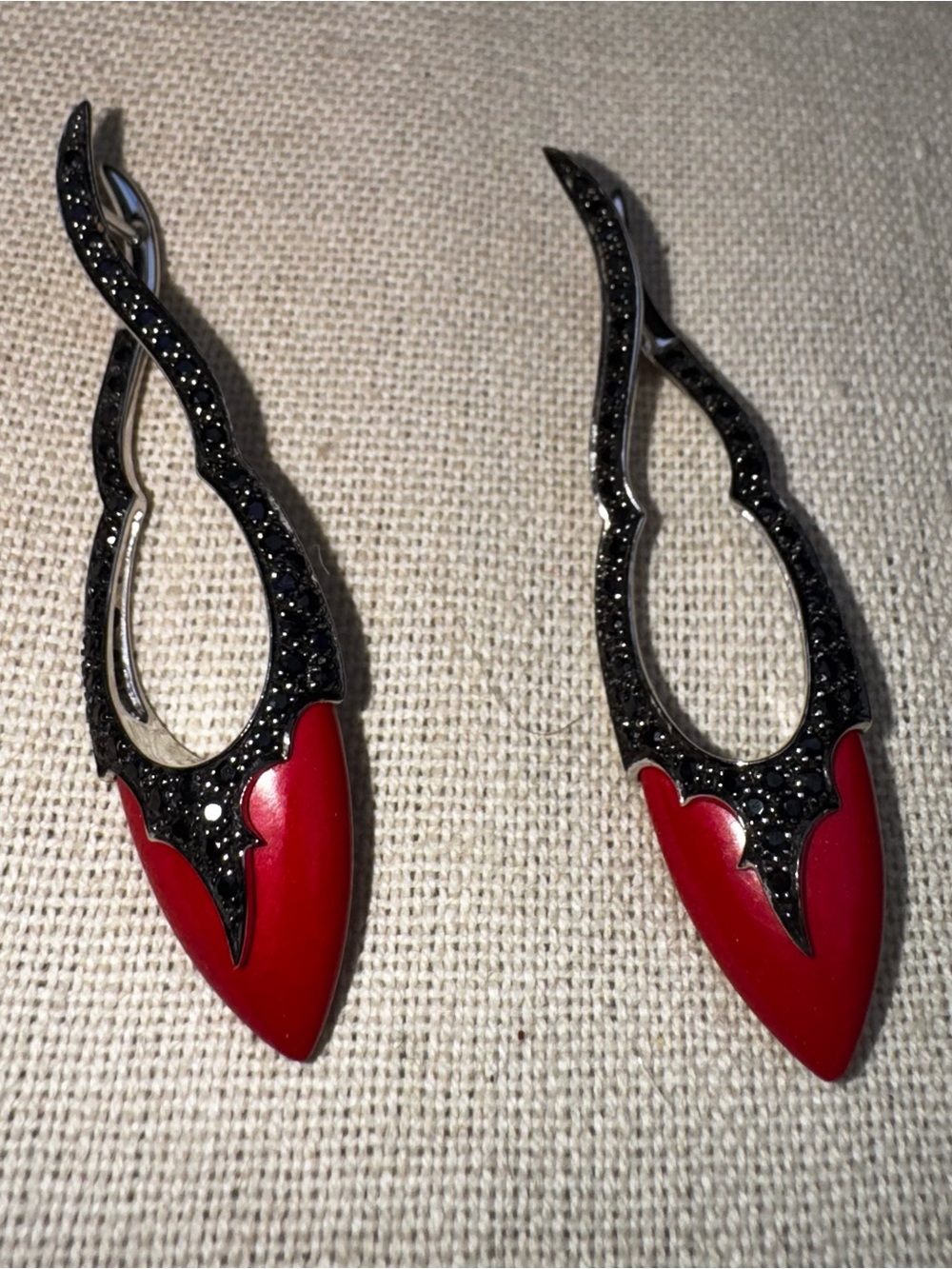 Stephen Webster 18K Gold Red Enamel Black Diamond Statement Earrings Rare